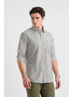 Van Heusen - Men White Striped Full Sleeves Casual Shirt