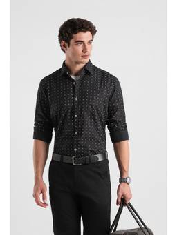 Van Heusen - Men Black Printed Full Sleeves Casual Shirt
