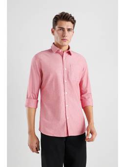 Van Heusen - Men Pink Solid Full Sleeves Casual Shirt