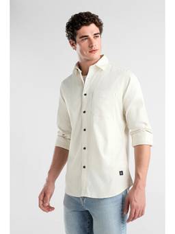 Van Heusen - Men Off White Solid Full Sleeves Casual Shirt
