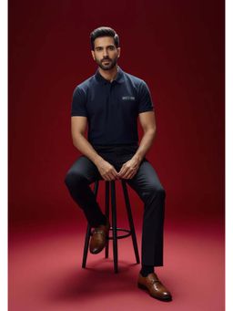 OUTERWORLD - Black Solid Collar Neck Polo T-Shirt