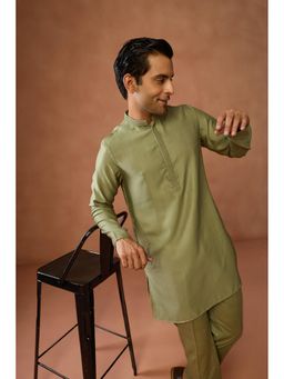 KISAH - Men Green Silk Blend Solid Festive Kurta