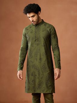 KISAH - Men Green Embroidered Festive Kurta