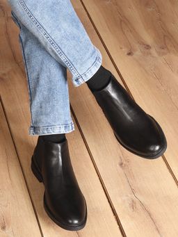 Carlton London - Men Black Premium Leather Chelsea Boots