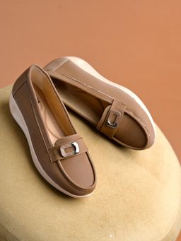 Shoetopia - Women Casual Tan Ribbed Loafers