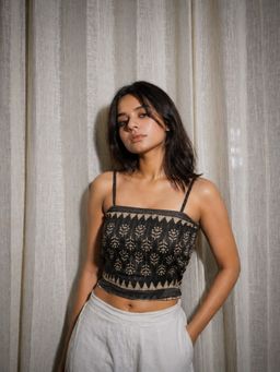 THE SAYURI - Shraavi Crop Top