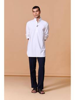 S&N by Shantnu Nikhil - Off white Tape-Detail Classic Kurta