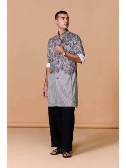 S&N by Shantnu Nikhil - Grey Skull Printed Striped Kurta