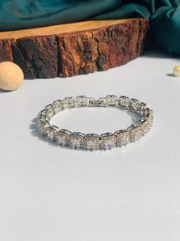 Abdesigns - Elegant High Quality Silver Plated Cz Bracelet