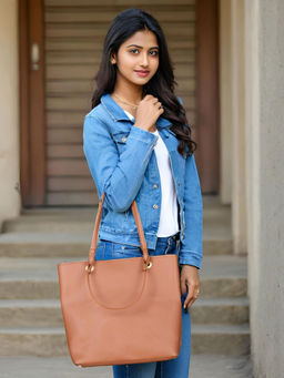 Toteteca - Tan Casual Shoulder Bag