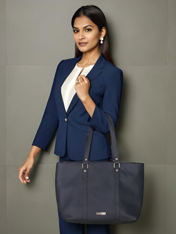 Toteteca - Black Stylish Shoulder Bag