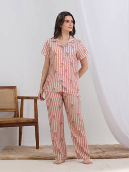 HOUSE OF COMFORT - Peach Vintage Rose PJ Shirt With Pyjama