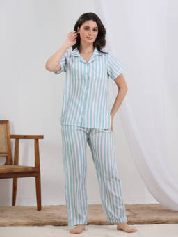 HOUSE OF COMFORT - White Marina Blue PJ Shirt With Pyjama