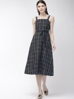 Twenty Dresses by Nykaa Fashion - Black Pretty Much Checks Midi Dress