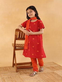 Fabindia - Red Cotton Dobby Kurta With Dupatta & Churidar