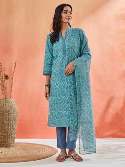Fabindia - Avni Turquoise Cotton Floral Pant With Dupatta And Kurta