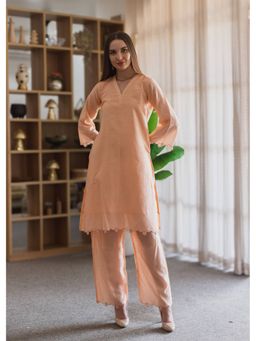 ASRUMO - Peach Chanderi Embroidered Slip Kurta With Pant & Dupatta