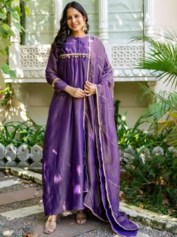 HOUSE OF JAMOTI - Metallica Purple Anarkali Kurta With Pant & Dupatta
