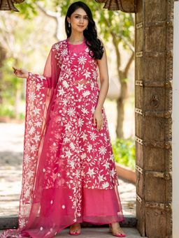 HOUSE OF JAMOTI - Suroor Pink Embroidered Bustier Kurta With Palazzo & Dupatta