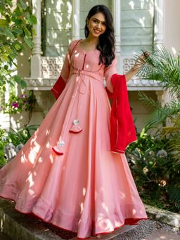 HOUSE OF JAMOTI - Pankhuri Mul Chanderi Anarkali Kurta With Pant & Dupatta