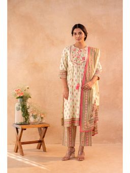 Juniper - Gulnaar Garden Printed Kurta Pant And Dupatta