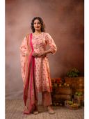 Peach color option, Sold out, Currently selected