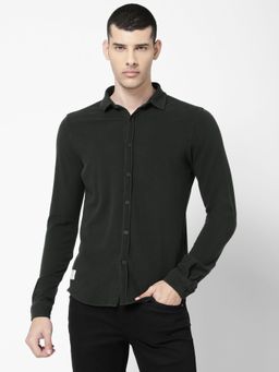 Wrangler - Men Solid Green Shirt (Slim)