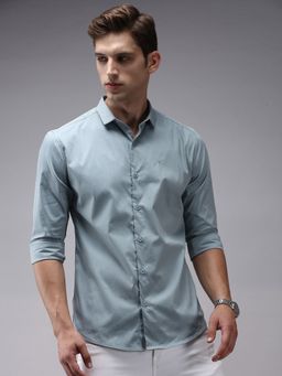 SHOWOFFFF - Mens Blue Spread Collar Solid Comfort Fit Shirt