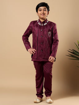 BT DEZINES - Burgundy Embroidered Sherwani and Trouser with Jacket and Necklace