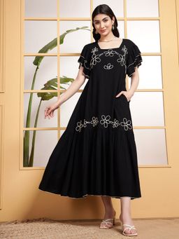 Deebaco - Black Squared Neck Tiered Embroidered Women Midi Dress