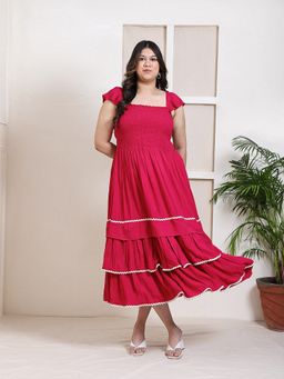 Deebaco - Women Plus Size Magenta Tiered Smocked Midi Dress