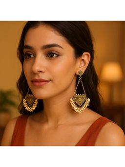 VIRAASI - Gold Plated Pearl Earrings