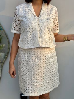 Label Tanvee - Women White Polyester Blend Embroidered Top