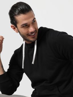 Campus Sutra - Men Hooded Sweatshirt With Insert Pocket