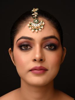 AG'S - Aaru Green & White Pearl Gold Plated Kundan Teeka