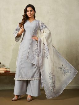 INDDUS - Women Floral Regular Embroidered Kurta With Palazzo & Dupatta