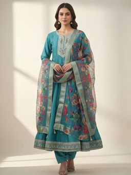 Autumnlane - Shanti Cadet Full Work Kurta With Pant & Dupatta