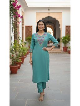 Autumnlane - Chandri Downy Embroidered Kurta With Pant