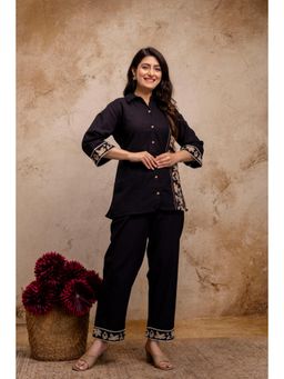 Autumnlane - Viyona Jet Embroidered Co-Ord Set
