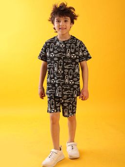 ANTHRILO - Football Shoes T-Shirt with Shorts (Set of 2)
