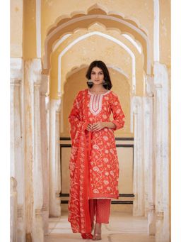 Varanga - Women Red Printed Straight Kurta with Pant and Dupatta (Set of 3)