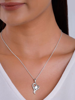 GIVA - 925 Silver Anushka Sharma Silver Zircon Curl Heart Pendant with Link Chain