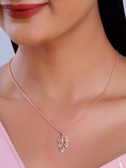 GIVA - 925 Silver Rose Gold Komal Pankh Pendant with Link Chain