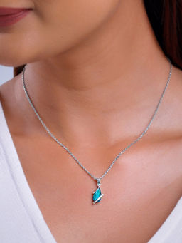 GIVA - 925 Silver Blue Night Pendant with Link Chain