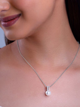 GIVA - 925 Silver Fall Pearl Pendant with Link Chain