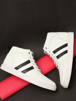 Carlton London - Men White & Black Textured Sneakers
