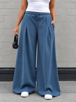 TeenTrums - Girls' Solid Oversized Baggy Wide Leg Pleated Track Pant