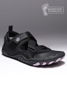 CULT - Black Round Toe Sandals