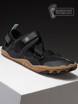 CULT - Black Round Toe Sandals