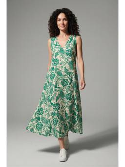 Twenty Dresses by Nykaa Fashion - Side Pocket Green Floral Printed V-Neck A-Line Dress